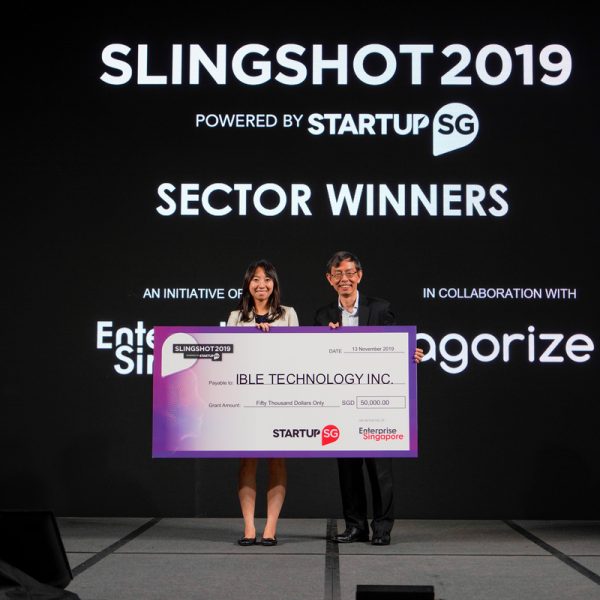 Slingshot Winner Of Sectors Ible Airvida Wearable Air Purifier